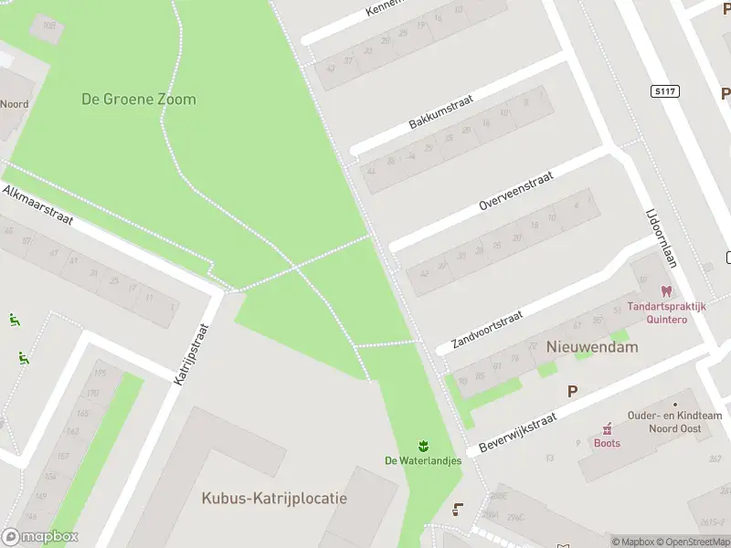 Ambulance met grote spoed naar de Werengouw in Amsterdam