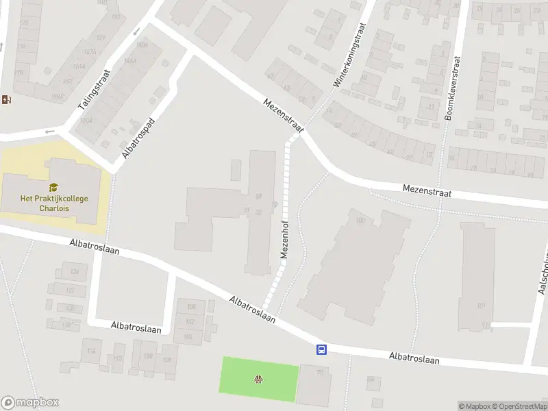 Ambulance met gepaste spoed naar de Mezenhof in Rotterdam