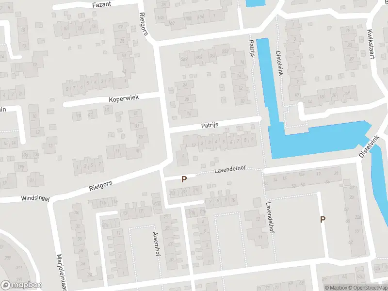 Ambulance met grote spoed naar de Patrijs in Barendrecht