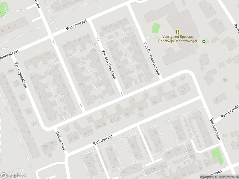 Ambulance met grote spoed naar de Van den Bosstraat in Hoorn