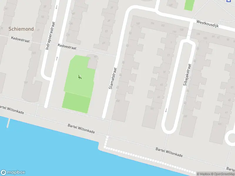 Ambulance met gepaste spoed naar de Slamatstraat in Rotterdam