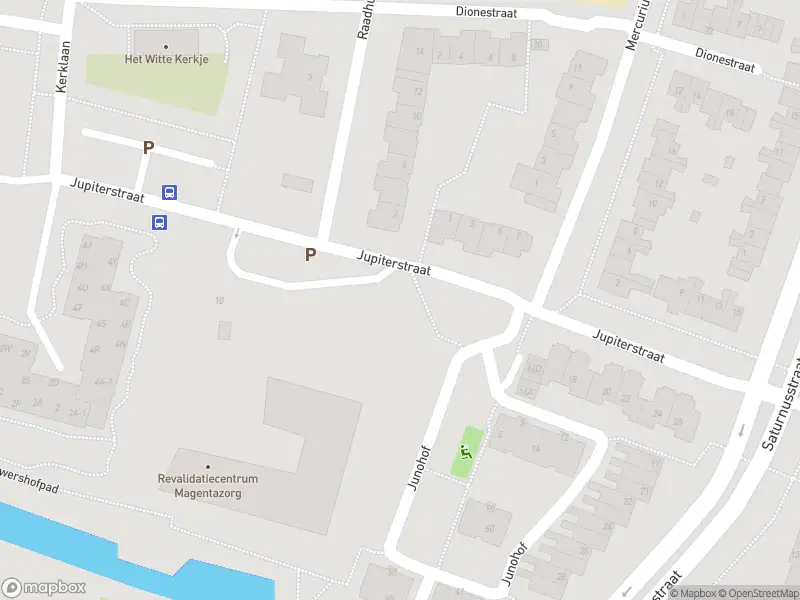 Ambulance met gepaste spoed naar de Jupiterstraat in Oudorp