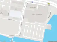 Ambulance met gepaste spoed naar de Kristalpromenade in Halfweg