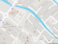 Ambulance met gepaste spoed naar de Spoorbuurt in Volendam