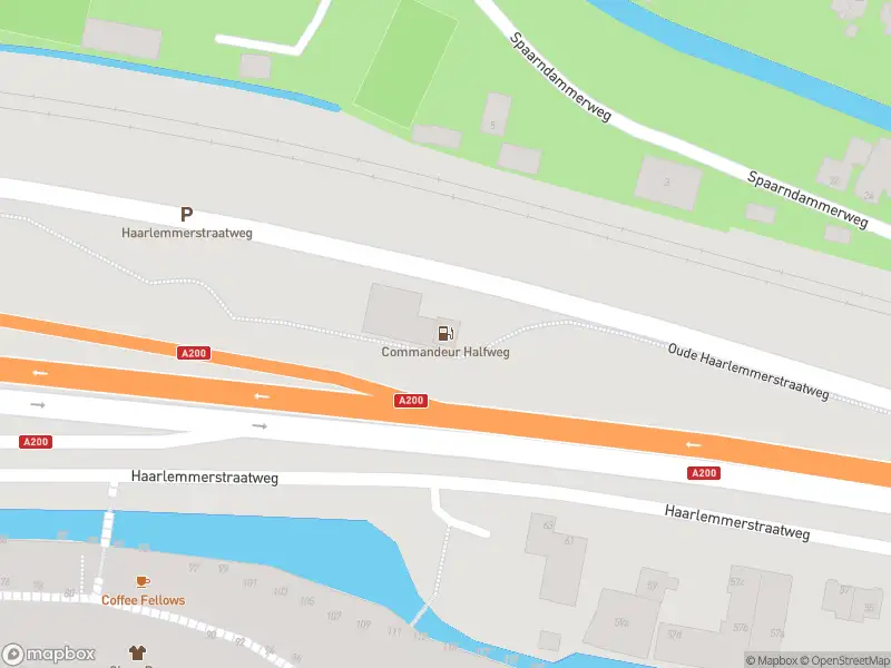 Ambulance met gepaste spoed naar de Oude Haarlemmerstraatweg in Halfweg