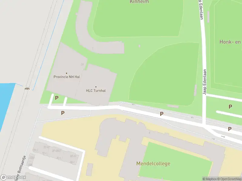 Ambulance naar de Pim Mulierlaan in Haarlem vanwege ongeval met letsel