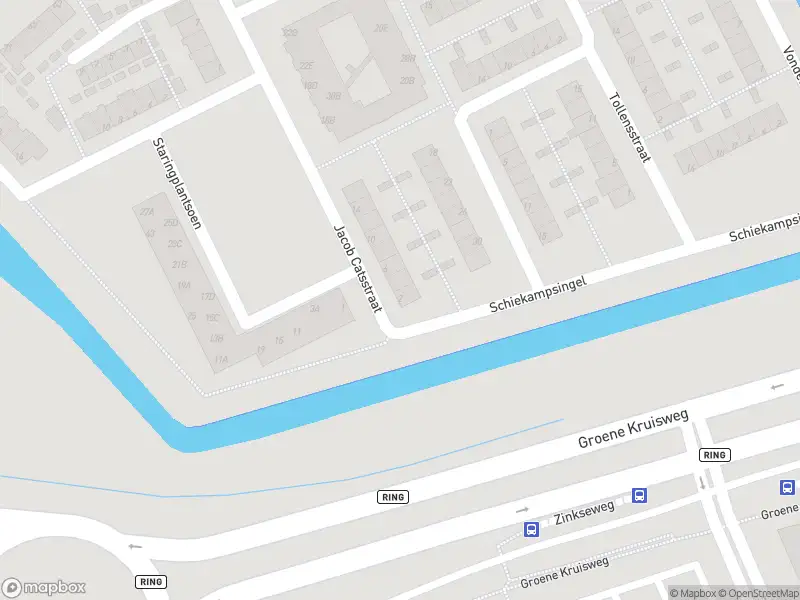 Ambulance met gepaste spoed naar de Jacob Catsstraat in Spijkenisse