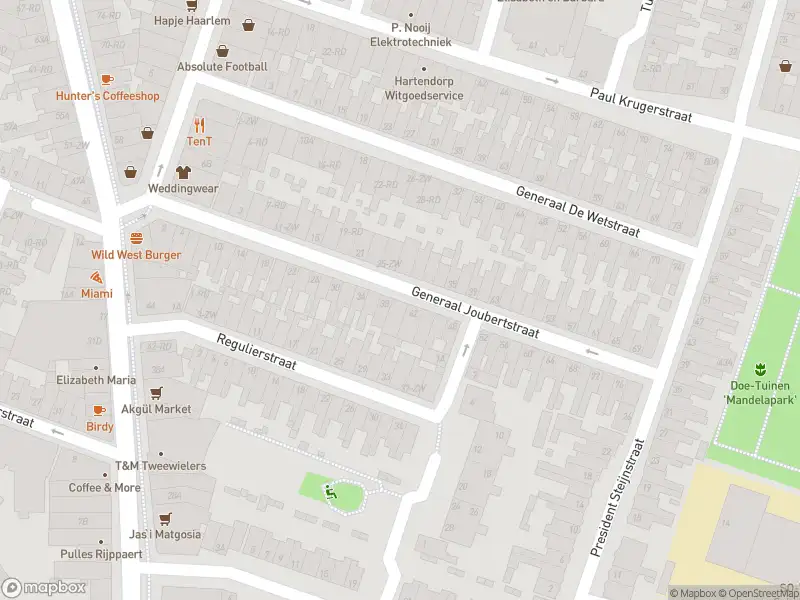 Ambulance met gepaste spoed naar de Generaal Joubertstraat in Haarlem