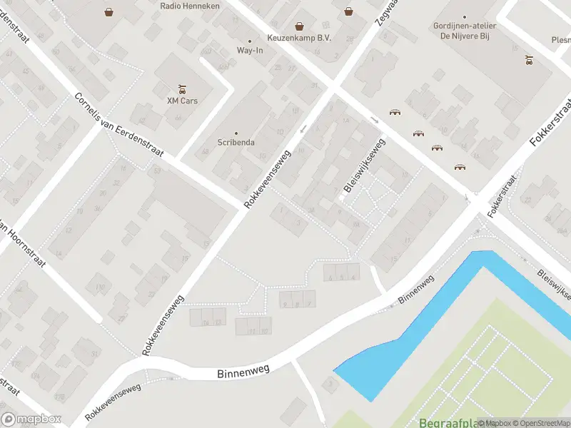 Ambulance met grote spoed naar de Wilgenplein in Zoetermeer