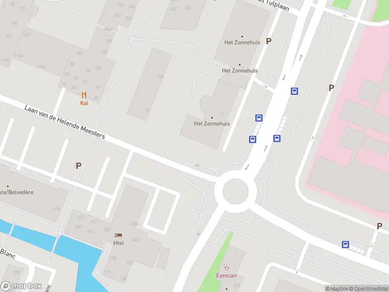 Ambulance met grote spoed naar de Groenelaan in Amstelveen