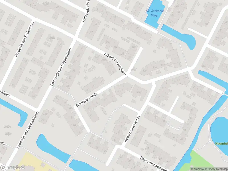 Ambulance met grote spoed naar de Boutenswende in Hillegom