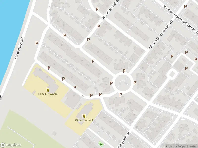 Ambulance met grote spoed naar de Hugo de Grootstraat in Gorinchem