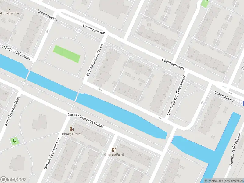 Ambulance met grote spoed naar de Slauerhoffsingel in Amstelveen