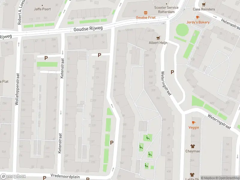 Ambulance met grote spoed naar de Schinkelstraat in Rotterdam