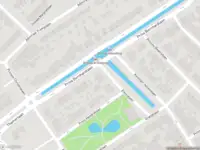 Brandweer met grote spoed naar de Emmalaan in Uithoorn vanwege afhijsen patient