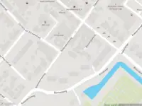 Ambulance met grote spoed naar de Wilgenplein in Zoetermeer