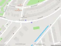 Brandweer met grote spoed naar de IJplein in Amsterdam vanwege voertuigbrand