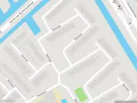 Ambulance met grote spoed naar de Wiekslag in Capelle aan den IJssel