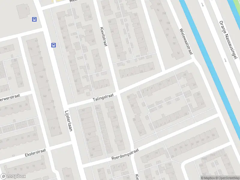 Ambulance met gepaste spoed naar de Talingstraat in Alphen aan den Rijn