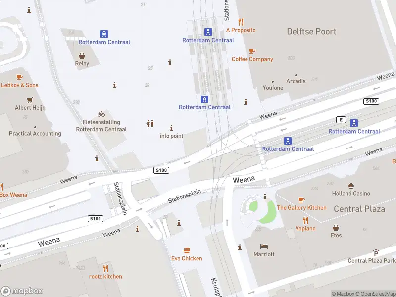 Ambulance met gepaste spoed naar de Weena in Rotterdam