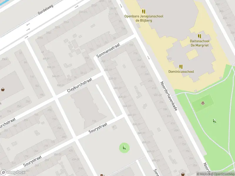 Ambulance met grote spoed naar de Sonmansstraat in Rotterdam