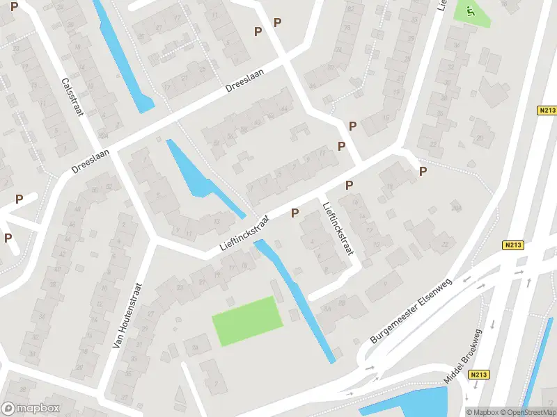 Ambulance met grote spoed naar de Lieftinckstraat in Naaldwijk