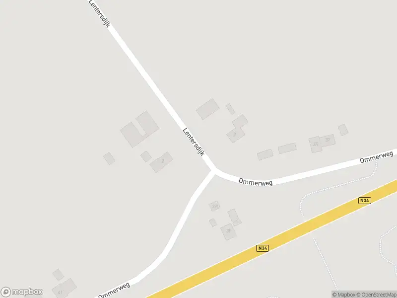 Brandweer met grote spoed naar de Lentersdijk in Rheezerveen vanwege gebouwbrand