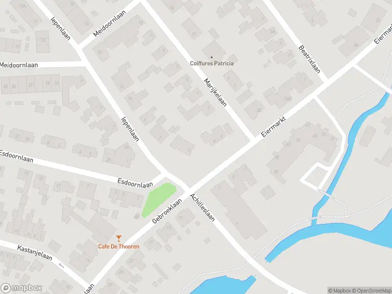 Politie naar de Wilhelminalaan in Roermond vanwege aanrijding met letsel