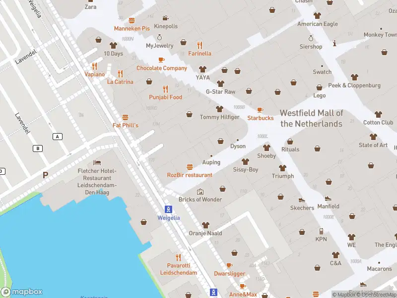 Ambulance met grote spoed naar de Ligusterhof in Leidschendam