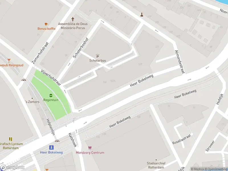 Ambulance met gepaste spoed naar de Heer Bokelweg in Rotterdam