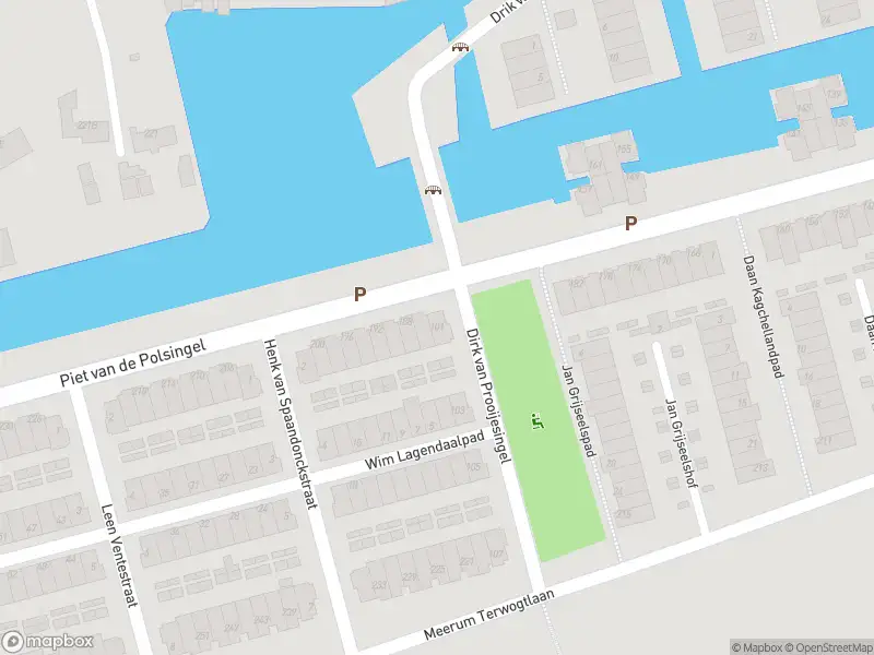 Ambulance met grote spoed naar de Dirk van Prooijesingel in Rotterdam