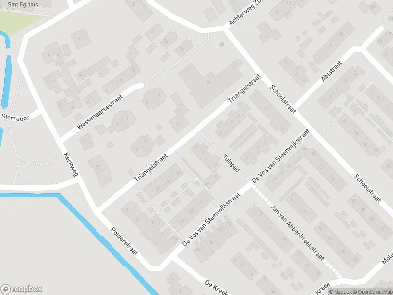 Brandweer met gepaste spoed naar de Tuinpad in Abbenbroek vanwege stormschade