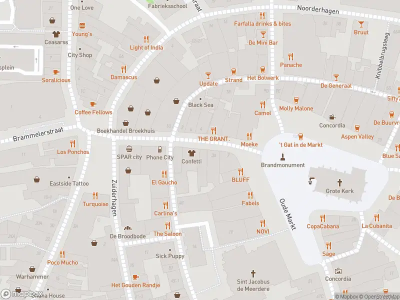 Brandweer met gepaste spoed naar de H.J. van Heekplein in Enschede vanwege een liftopsluiting