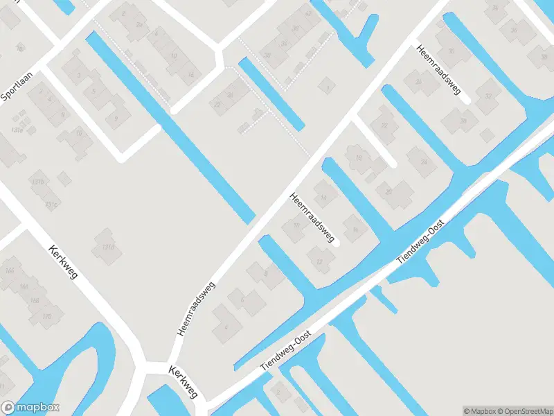 Ambulance met grote spoed naar de Heemraadsweg in Ouderkerk aan den IJssel