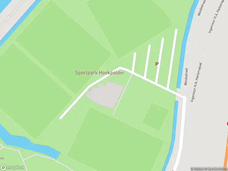 Ambulance met grote spoed naar de Weidedreef in Rijswijk