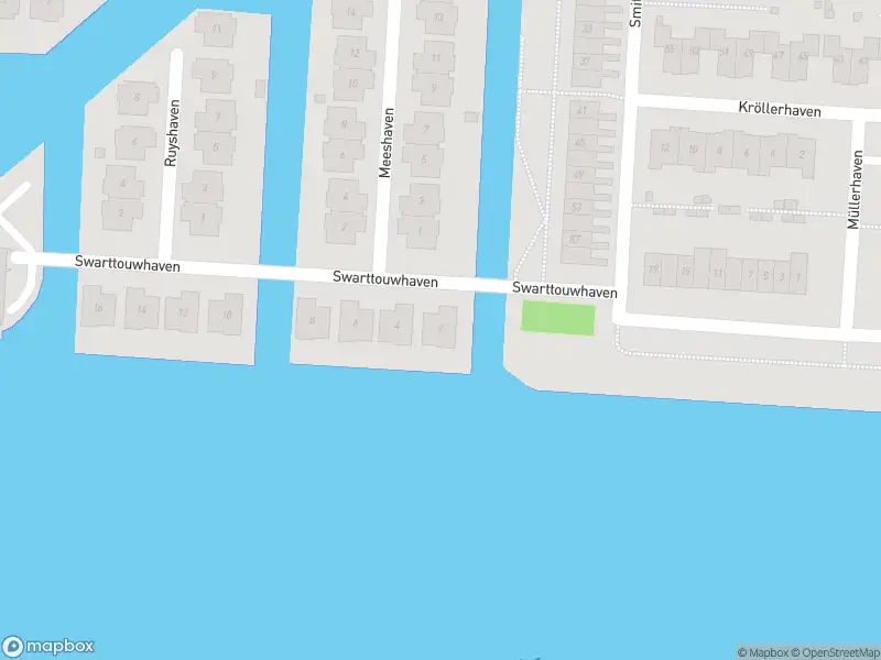 Ambulance met grote spoed naar de Swarttouwhaven in Barendrecht