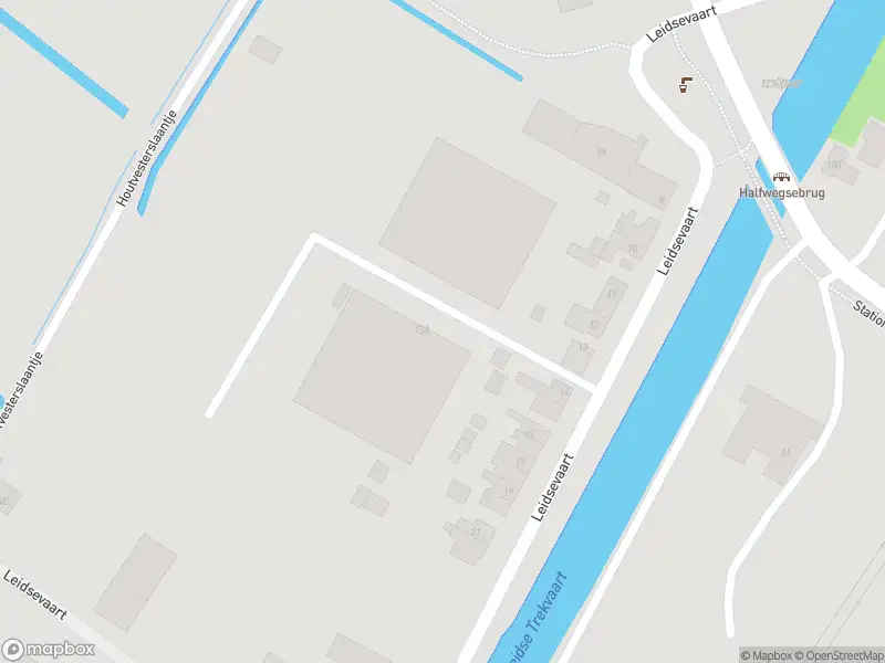 Ambulance met gepaste spoed naar de Leidsevaart in Lisse