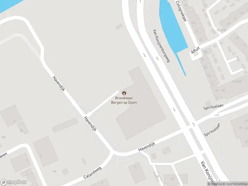 Brandweer met gepaste spoed naar de Havenplein in Bergen op Zoom