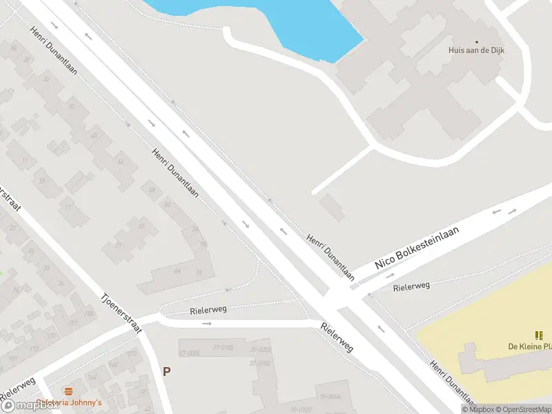 Politie naar de Smyrnastraat in Deventer vanwege aanrijding met letsel