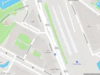 Ambulance met gepaste spoed naar de Spaklerweg in Amsterdam