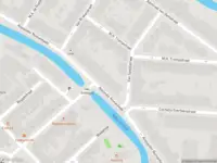 Politie naar de Van Ginnekenlaan in Utrecht