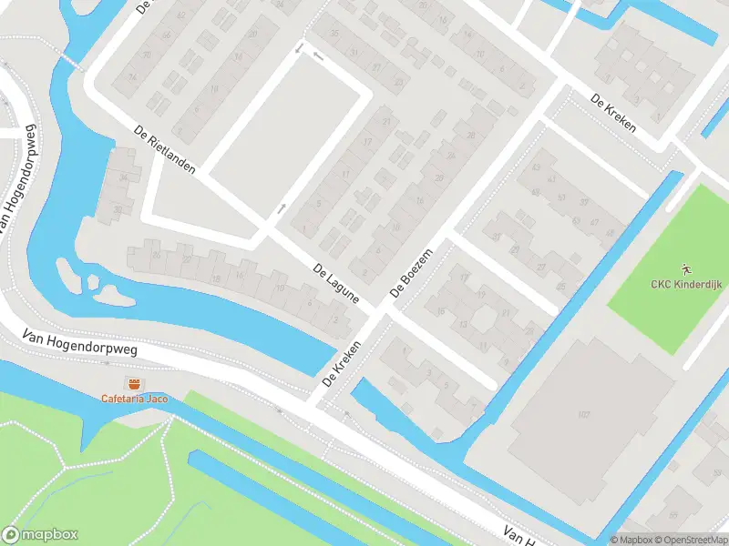 Ambulance met grote spoed naar de De Boezem in Alblasserdam