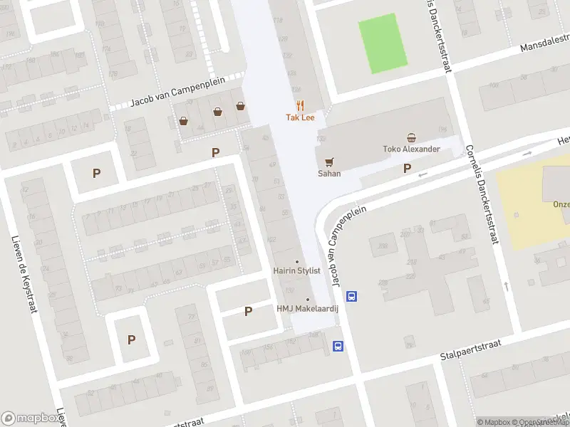 Ambulance met gepaste spoed naar de Noorwitsstraat in Rotterdam