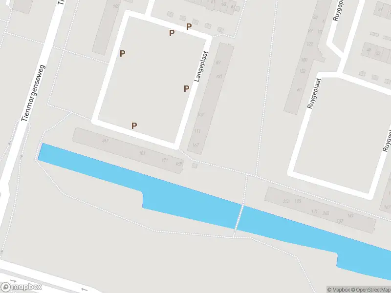 Ambulance met gepaste spoed naar de Langeplaat in Rozenburg