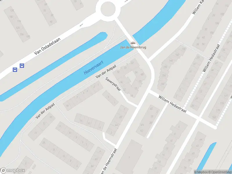 Ambulance met gepaste spoed naar de Saverystraat in Alkmaar