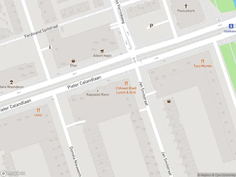 Ambulance met gepaste spoed naar de Pieter Calandlaan in Amsterdam