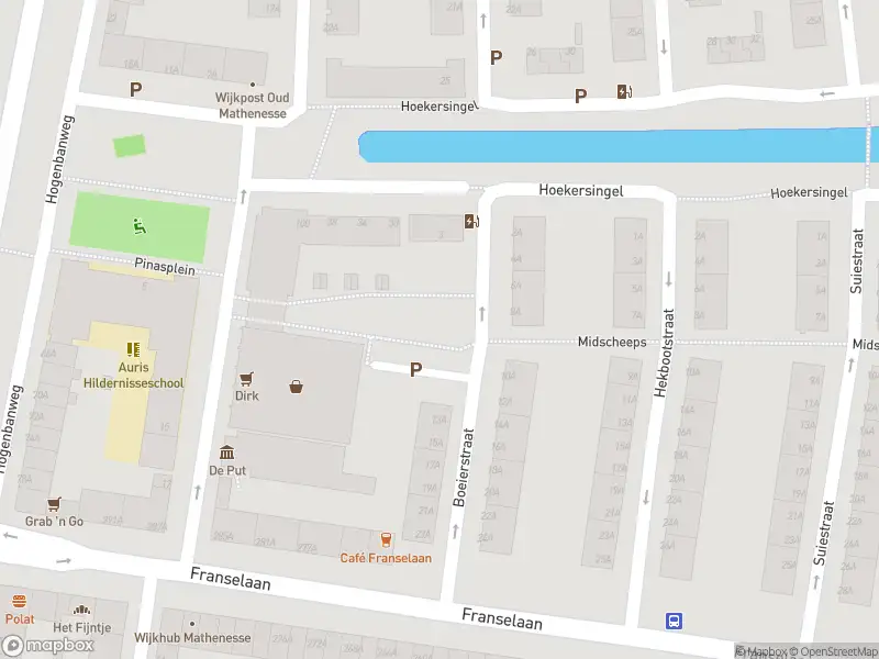 Ambulance met grote spoed naar de Boeierstraat in Rotterdam