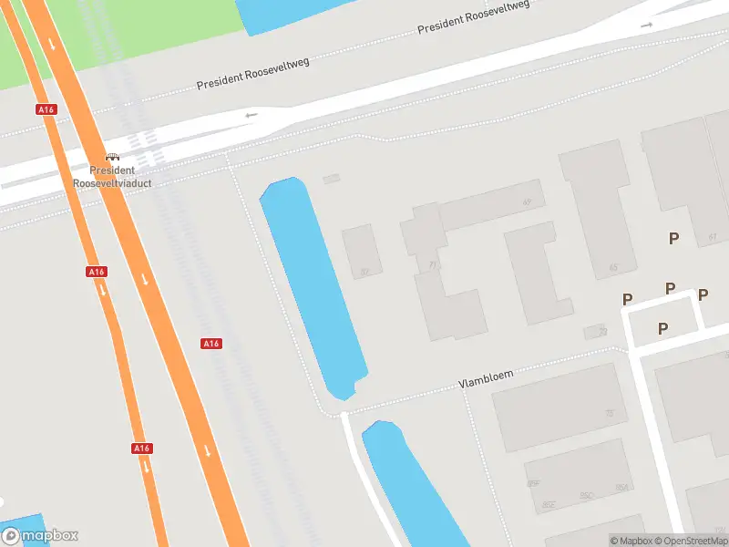 Ambulance met gepaste spoed naar de Vlambloem in Rotterdam