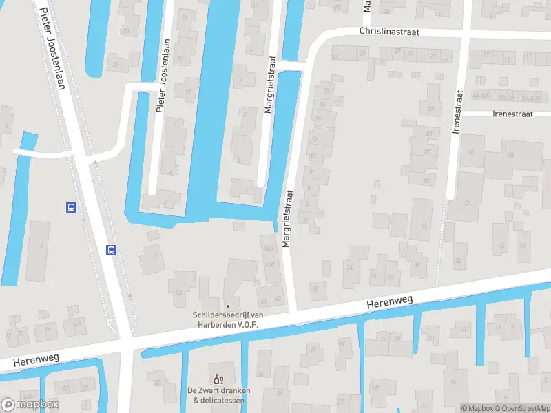 Brandweer met grote spoed naar de Margrietstraat in Wilnis vanwege gebouwbrand