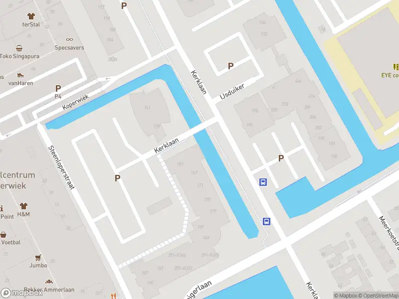 Ambulance met gepaste spoed naar de Kerklaan in Capelle aan den IJssel